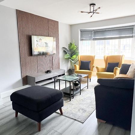 Вілла Beautiful Newly Renovated House In Rainham Essex Екстер'єр фото