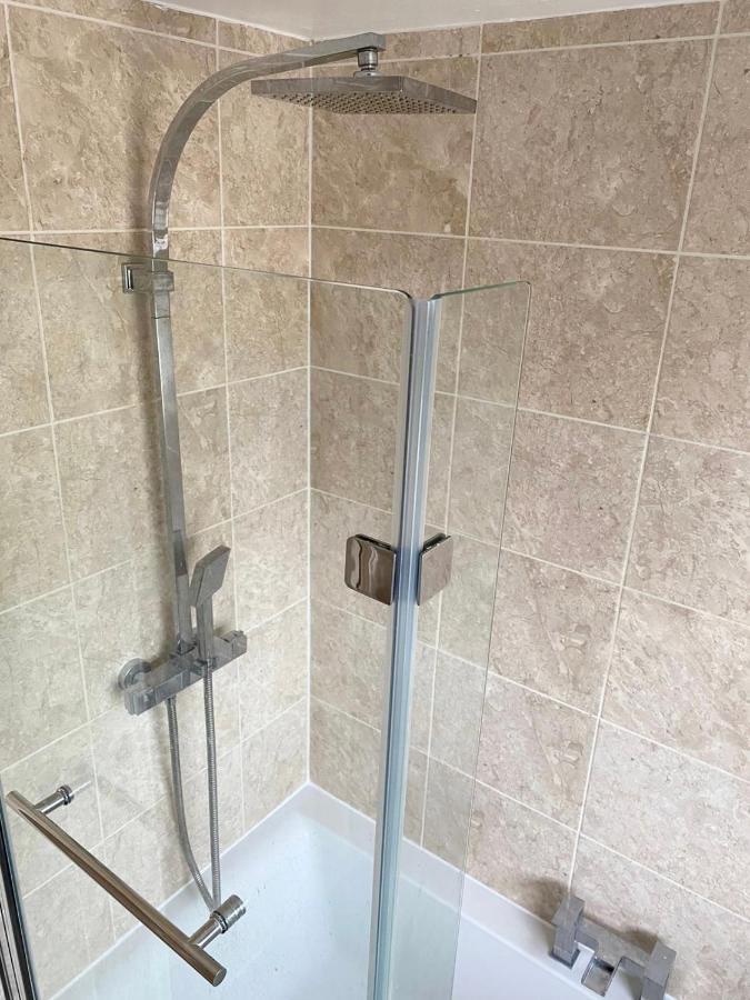 Вілла Beautiful Newly Renovated House In Rainham Essex Екстер'єр фото